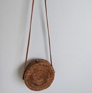 Straw crossbody bag